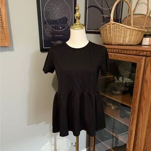 ✨3/$20✨ Zara Black Babydoll Top